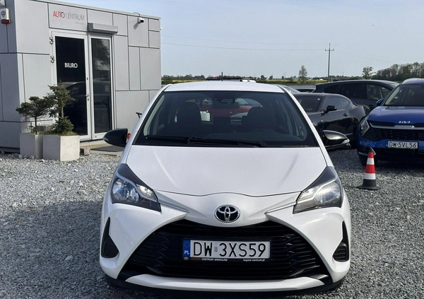 Toyota Yaris cena 52900 przebieg: 48000, rok produkcji 2020 z Wojkowice małe 232